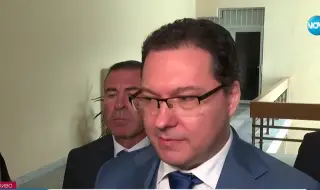 Даниел Митов: На водачите, хванати с алкохол над 1,2 промила в кръвта, да се отнемат книжките до живот
