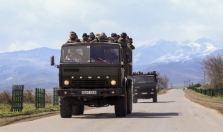 Грузинският президент призова за спиране на огъня в Нагорни Карабах