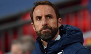 Саутгейт също поиска 5 смени във Висшата лига