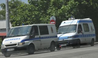 За над 5 милиона лева: МВР купува 29 микробуса за специални полицейски операции в София