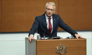 Денков: След приемането на еврото хората ще разберат, че е за тяхно добро, а лъжците ще останат в историята