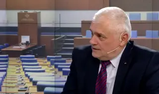 Валентин Радев за операциите срещу купения вот: Кого ли не изловиха, какво ли не направиха. За мен е пресилена PR акция