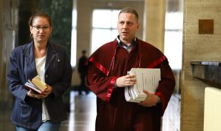 Делото "Семерджиев": Прокуратурата няма данни за спътнички в колата на обвиняемия