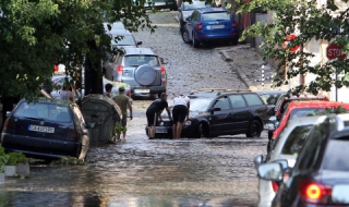Жълт код заради валежи и градушки
