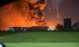 Мощна експлозия в агрохимически завод край Буенос Айрес, пострадалите са 22-ма ВИДЕО