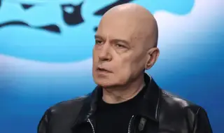 Слави Трифонов: Е, няма такива лъжци. Извинете… има - ПП-ДБ!