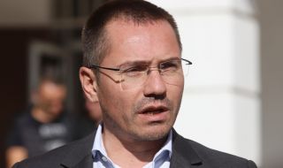 Ангел Джамбазки заплаши българските медии 
