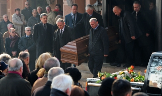 Погребаха Киро Глигоров