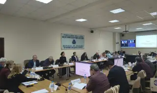 Пет поколения работят заедно, но трудоспособното население намалява