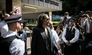 Бившият съпруг на Кейти Пери отново е обвинен в изнасилване