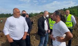 Борисов: Това ми е най-хубавият подарък - да гледам как се строи „Хемус"