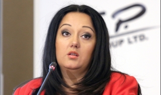 Павлова: Няма причина да се подава оставка