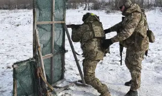 Руска атака с дронове и ракети остави хиляди без ток в Кривой Рог