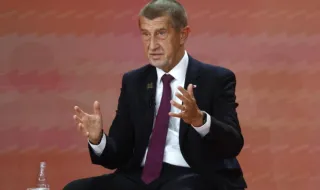Чешкият премиер Андрей Бабиш пристига в София