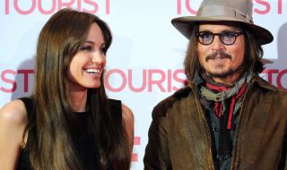 Джони Деп е лудо влюбен в Анджелина Джоли