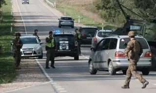 Латвия върна на Украйна 300 конфискувани от пияни шофьори коли