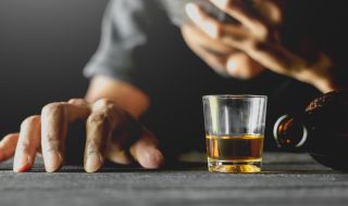 Кои хора са най-предразположени към алкохолизъм?