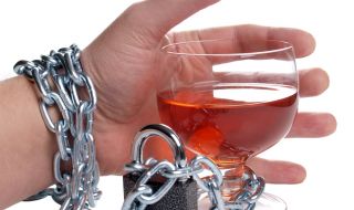 Учени посочиха алкохолните напитки, които ни правят агресивни 