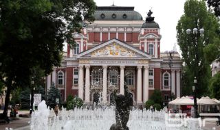 Кандидат за шеф на Народния театър се явил пиян на конкурса