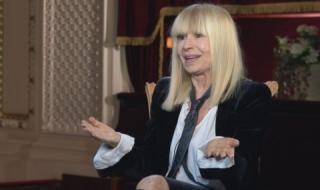 Съседи съдят Лили Иванова