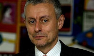 Соломон Паси няма да участва в изборите за кмет на София