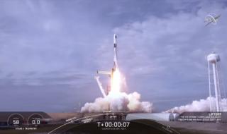 НАСА и SpaceX подготвят историческа мисия