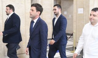 ПП пак се регистрира за изборите със СЕК и ВОЛТ- не била финализирана съдебната регистрация на "Промяната"