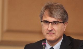 Евгений Кънев: Има три Българии - европейска, корупционна и русофилска