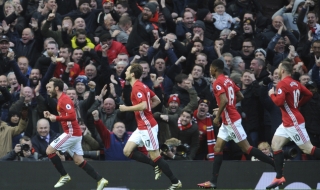 Манчестър Юнайтед разпиля Уигън за ФА Къп