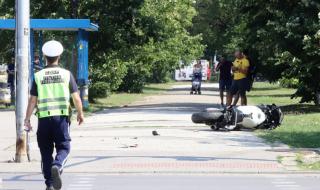 Мотоциклетистът, пострадал при катастрофа в София, е стабилизиран