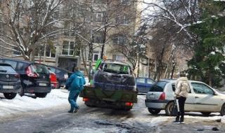 С тази кола ли са избягали бандитите, обрали банка в София?