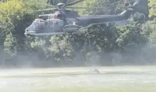 Хеликоптер се пренасочва за гасене на пожара край Харманли
