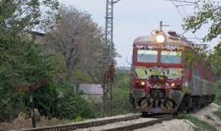 Искат спешни мерки срещу зачестилите посегателства върху рисков жп участък край Нова Загора