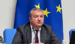 Драгомир Стойнев: Данък "дивидент" ще се увеличи от 5% на 10%, за да се спре сивата икономика