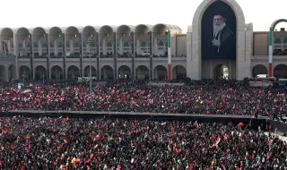 Иран: траурът по Хаменей като демонстрация на сила