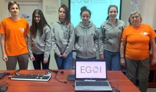 Българки спечелиха 4 медала от олимпиада по информатика 