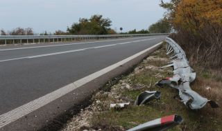 Мантинелите по АМ "Тракия" и "Струма" са в окаяно състояние