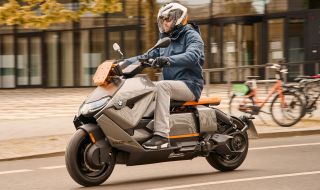 BMW представи електрически скутер с максимална скорост от 120км/ч
