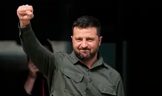 Зеленски приветства свалянето на два руски изтребителя на Бъдни вечер