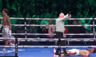 Брутален нокаут за Бен Уитакър (ВИДЕО)