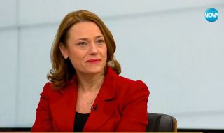 Ива Митева: Време е да говорим за политики