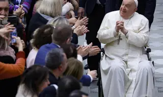 Pope Francis opens the Jubilee celebrations at the Vatican 