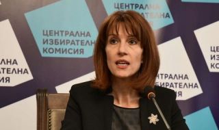 Привикват шефката на ЦИК в парламента заради избори 2 в 1