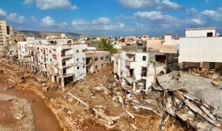 Жертвите на наводненията в Либия станаха 5 200