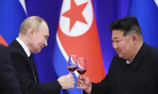 Китай спазва дистанция от Русия и Северна Корея