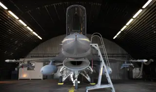 Полицейски хеликоптер бе вдигнат по спешност над база в Белгия, където се съхраняват американски ядрени оръжия