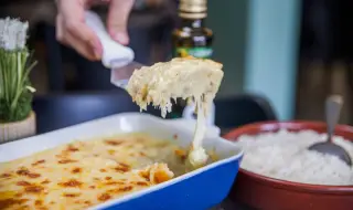 Рецепта на деня: Суфле от картофи, тиквички, карфиол и кашкавал
