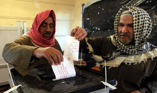 Египет все пак прие ислямистката конституция