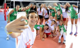 Селфи след първата победа на българките в Анкара