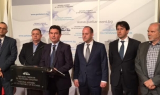 Зеленогорски: Задължителното гласуване може да се окаже противоконституционно